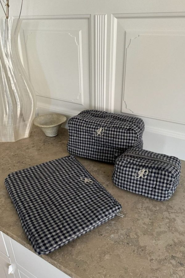 BYIC - Emilieic Cosmetic Bag A23746 - Navyc - Navy Checks Supply