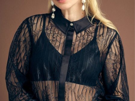 A-View - Florence Lace Shirt - 999 Black on Sale